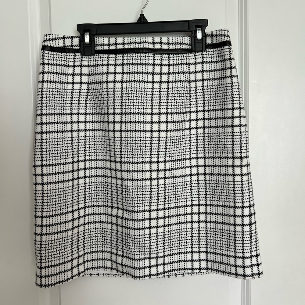 WHBM skirt